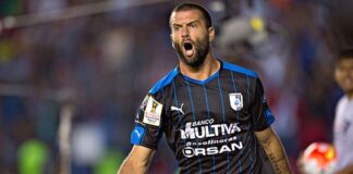 El Gallo y la suerte internacional