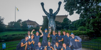 Gallos dando el «rol» por Philadelphia