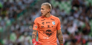 Aguerre busca justicia con Gallos