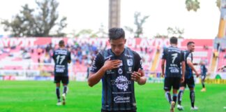 Gallos consigue su segunda victoria del torneo ante Necaxa