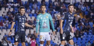 Empate en La Corregidora con apagón incluido