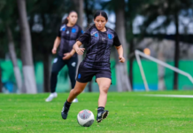 Las emplumadas visitan la Bella Airosa