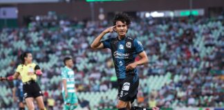 Gallos cae en Torreon y complica su pase al Play-In