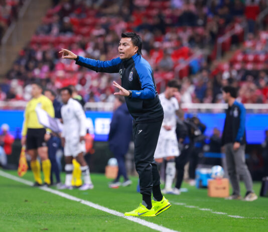 «Enfrentamos un equipo muy desequilibrante»: Esteban González