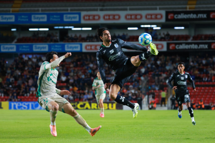 J8_QRO_VS_SANTOS_CL26__252