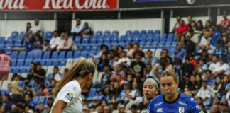 Gallos Femenil cae ante Santos y sigue sin conocer la victoria